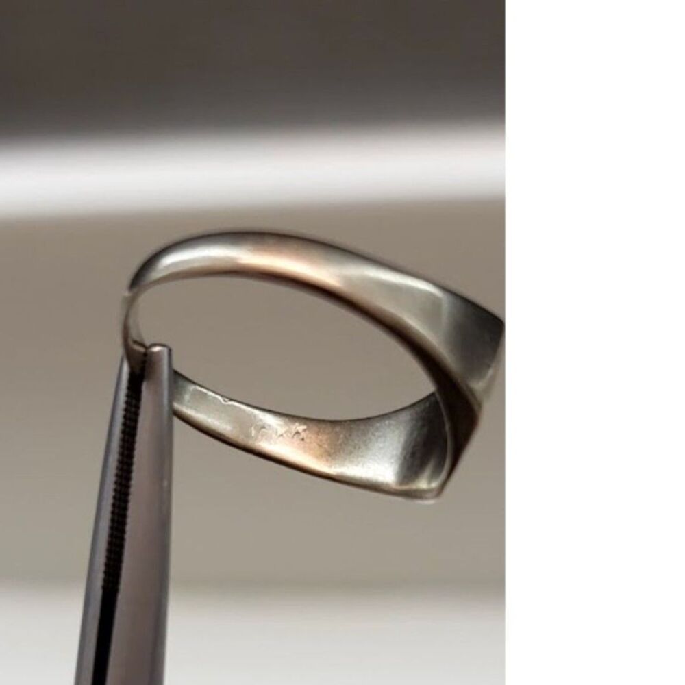 Vintage 10K White Gold Monogram Signet Ring 2.70g Size 7.75 Estate Initial CCS - Picture 4 of 6